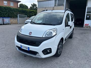 Fiat Qubo 1.3 MJT 95 CV Trekking Autocarro
