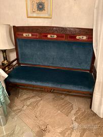 Divano due poltrone e tavolinetto liberty