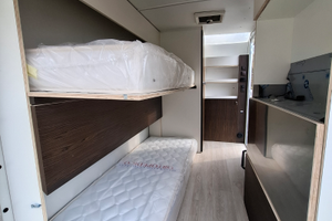 Carrello Cresci porta moto camperizato