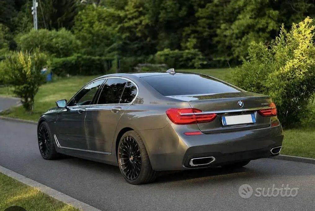 BMW Serie 7 (E38)