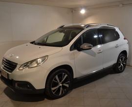 PEUGEOT 2008 1.6 e-HDi 115 CV Stop&Start Féline