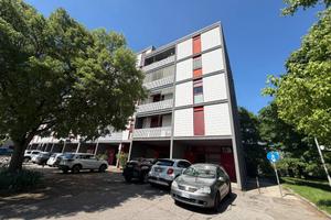 Appartamento di 137 m² con 5 locali e box auto a M