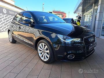 Audi A1 Sportback 1.6 tdi Attraction s-tronic