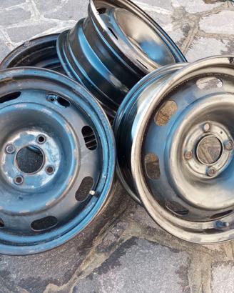 4 cerchi ferro et27 6x 15" Citroen C3 C4 Berlingo