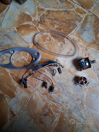 Vari pezzi di ricambio per scarabeo 50 2t