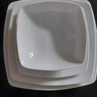servizio piatti quadrato bianco