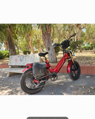 come nuova .doppia batteria watt di potenza 1100