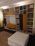 parete-attrezzata-con-vano-tv-grande