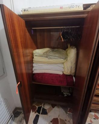 Mobile in legno