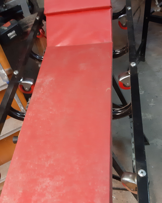 Lettino da meccanico