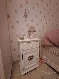 comodino shabby country romantico