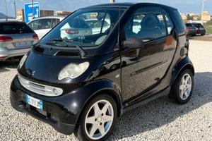 Smart ForTwo 700 coupé pulse (45 kW)