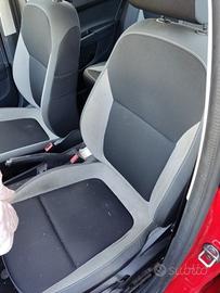 Sedile anteriore sx SKODA FABIA del 2016