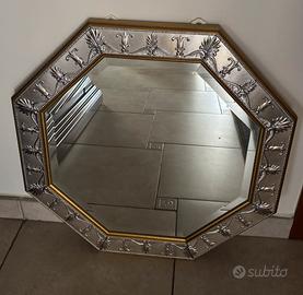 SPECCHIO CON CORNICE ARGENTO