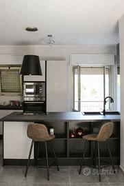 Cucina e parete attrezzata