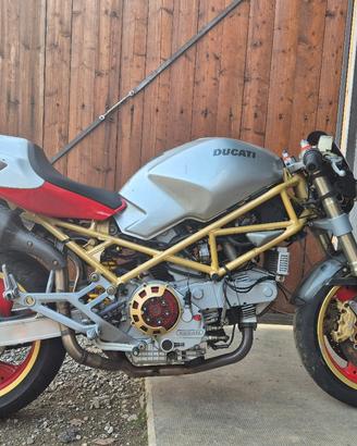 ducati monster 900 1998 