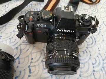 Macchina fotografica Nikon F 301