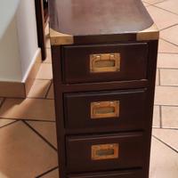 comodino stile nautico 