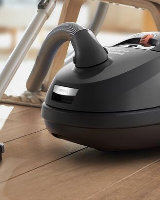 aspirapolve Philips Serie 8000 
Nuova
