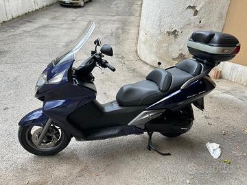 Honda silver wing 400