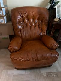 Due poltrone in pelle