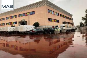 Immobile di 1850 m² con 4 locali e posto auto a Ca
