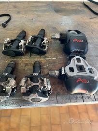 Accessori bici. Attacchi x scarpe