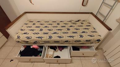 Hemnes Ikea e Letto singolo con cassetti