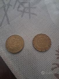 Monete rare 200 lire con unico lavoro di incisione