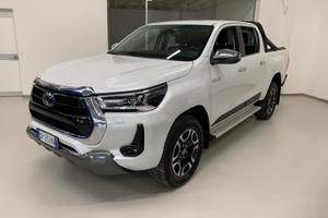 Toyota Hilux 2.8 D A/T 4WD 4 porte Double Cab Exec