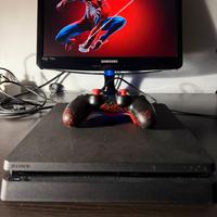 PLAYSTATION 4 SLIM