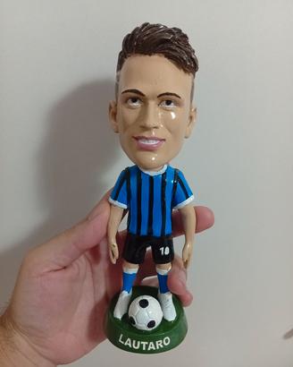 statuina lautaro martinez  con testa dondolante 