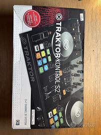 Console DJ Traktor Kontrol  s2