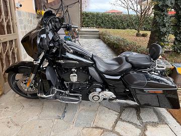 Electra glide CVO