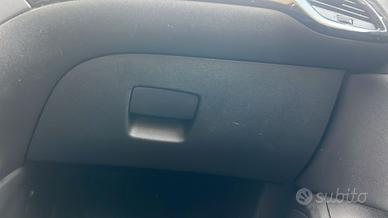 Cassetto porta oggetti Opel Corsa E 2015