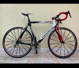 Bici da corsa pinarello paris carbonio