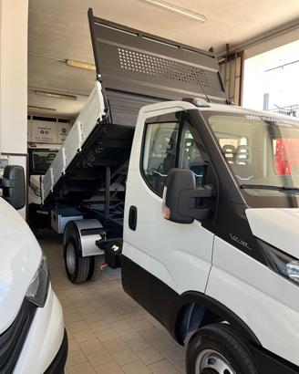 Iveco daily 35c14 ribaltabile trilaterale