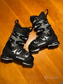 Scarponi da sci Atomic