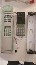 Impianto videocitofonico Elvox con unità Digibus