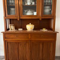 Credenza stile liberty