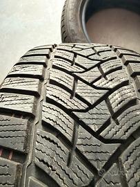 DUNLOP WINTER SPORT 215 55 17 98V