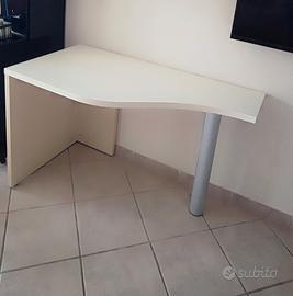 scrivania salva spazio