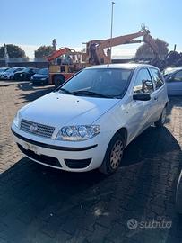 Ricambi Fiat Punto Classic 1.2 F.L. 08 3P Anno 200