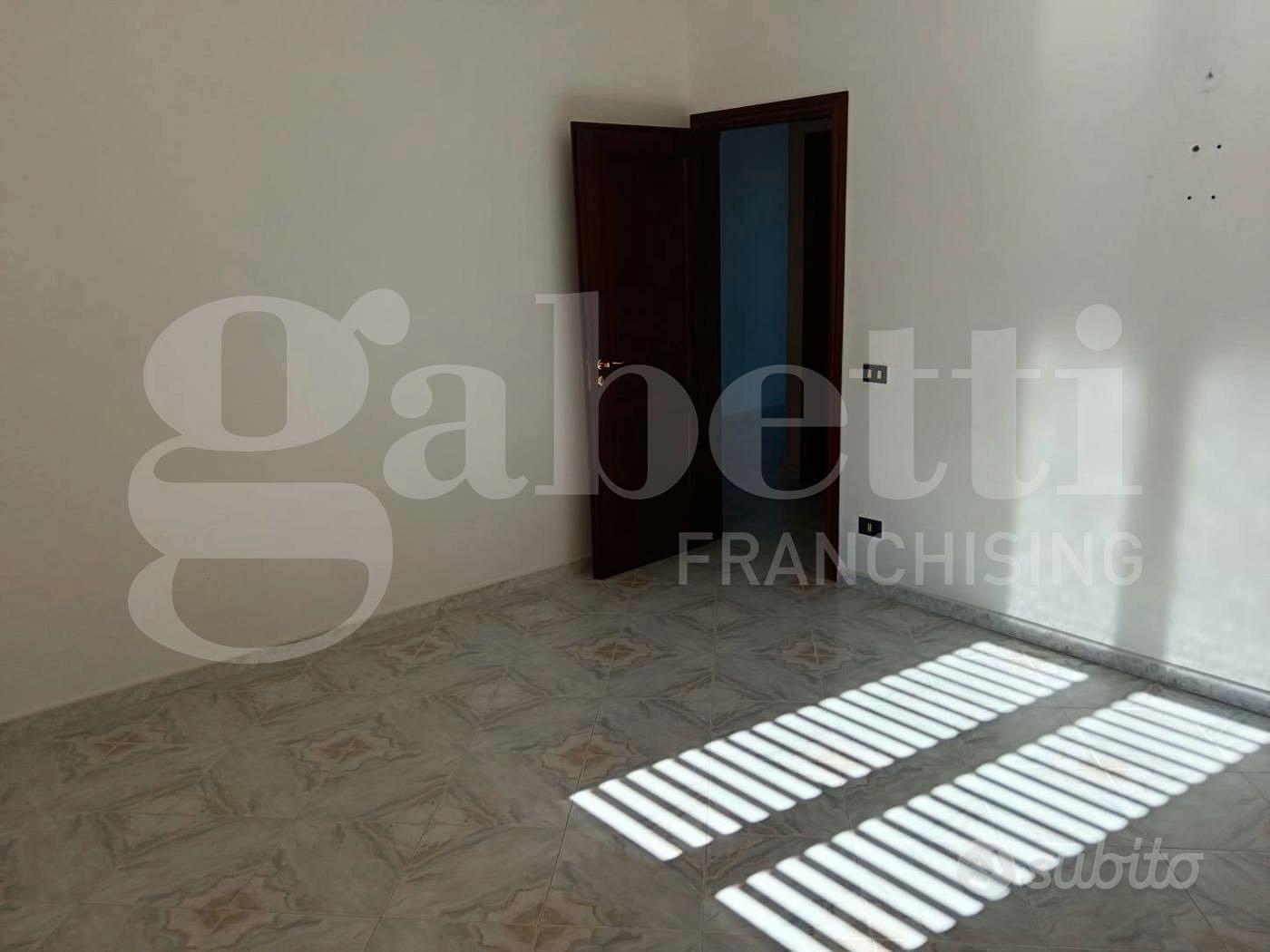 Appartamento – Carini, Palermo - Altro