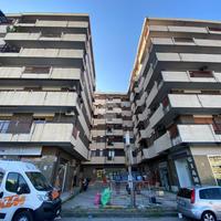 5 LOCALI A COSENZA