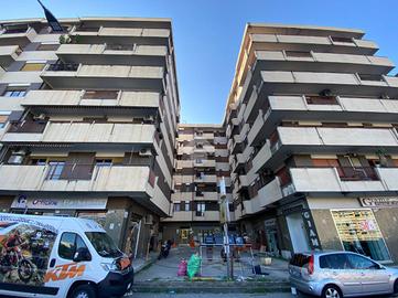 5 LOCALI A COSENZA