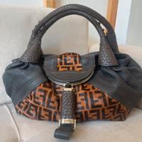 Borsa  Spy Fendi ( edizione limitata)