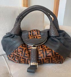 Borsa  Spy Fendi ( edizione limitata)