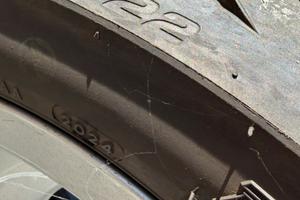 moto guzzi breva 750