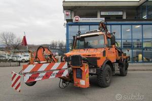 Mercedes Unimog U1250 Lama trincia falcia erba